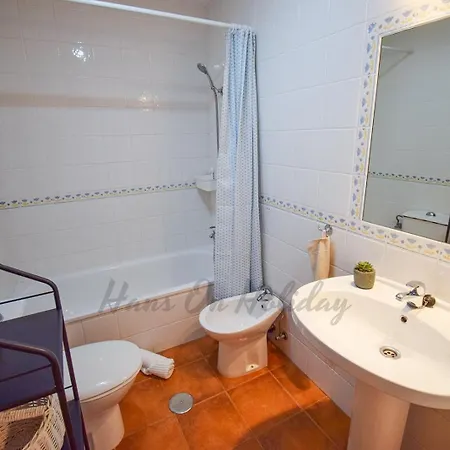 Apartment La Fuente 4, Amazing 3 Bedroom 2 Bthroom Family With Views, Padel Court And 2 Pools Hansonholiday