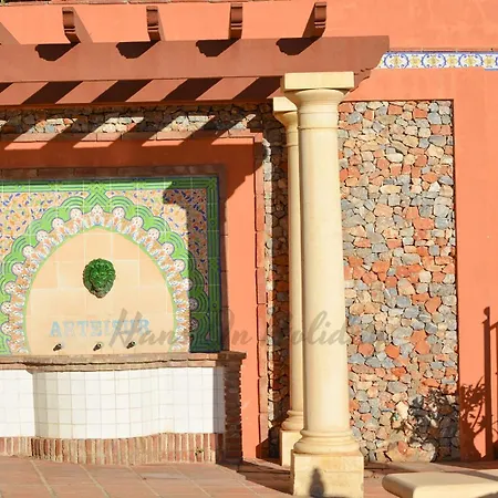 La Fuente 4, Amazing 3 Bedroom 2 Bthroom Family With Views, Padel Court And 2 Pools Hansonholiday * Frigiliana